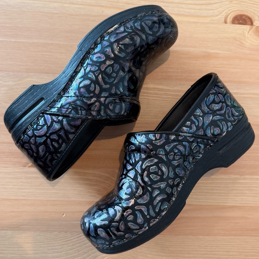 Dansko Professional XP Clogs Rose Floral Size 39